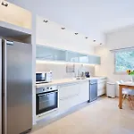 Gorgeous 2Br At Ruppin By Holyguest